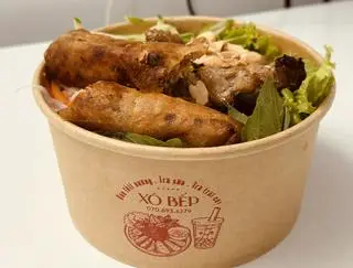 Hình ảnh Bún thịt nướng - chả giò