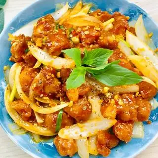 Hình ảnh sụn gà chiên nước mắm 