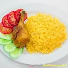 Hình ảnh cơm gà xối mỡ 