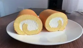 Hình ảnh Bông Lan cuộn kem size trung