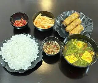 Hình ảnh Bún chấm nem cá 