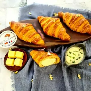 Hình ảnh Croissant Cream cheese