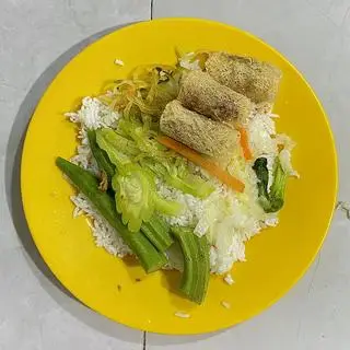 Hình ảnh Cơm chay chả giò
