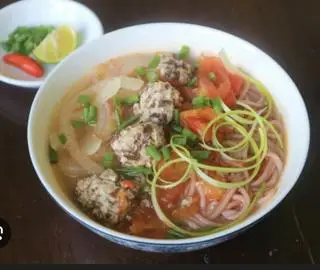 Hình ảnh Mì mọc chua cay