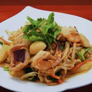 Hình ảnh Phở. Trộn Xào Hải sản