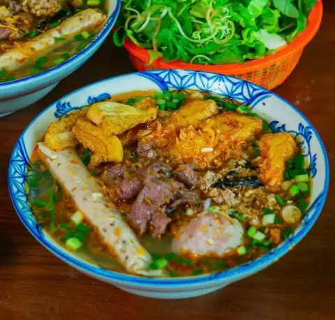 Hình ảnh 1 Bún Riêu Cua Truyền Thống + 1 Bún Cá Rô Truyền Thống