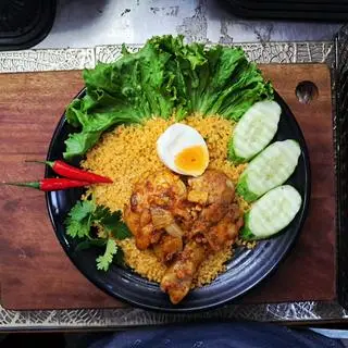 Hình ảnh Cơm Chiên+đùi Rôti