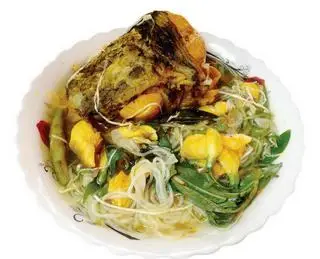 Hình ảnh Bún nạc cá + đầu cá