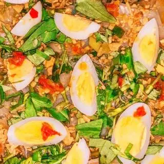 Hình ảnh Bánh tráng phơi sương khô bò sợi đỏ 