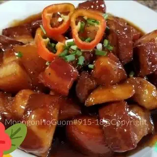 Hình ảnh Cơm thịt kho