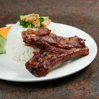Hình ảnh Cơm sườn cọng nướng than