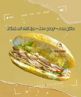 Hình ảnh Bánh mì heo quay - chả lụa
