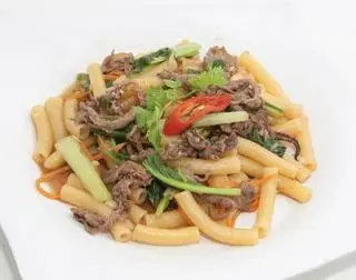 Hình ảnh Nui Xào bò 