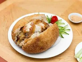 Hình ảnh Gà không lối thoát
