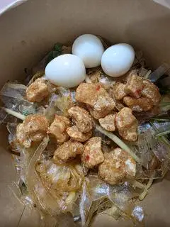 Hình ảnh 1 truyền thống + 1 bánh tráng chấm