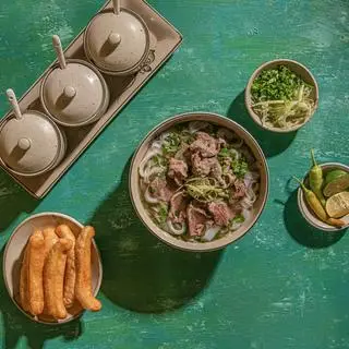 Hình ảnh Phở bò tái bắp