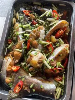 Hình ảnh cơm cá hú kho