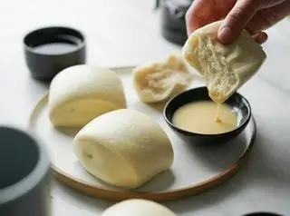 Hình ảnh Màn thầu nướng