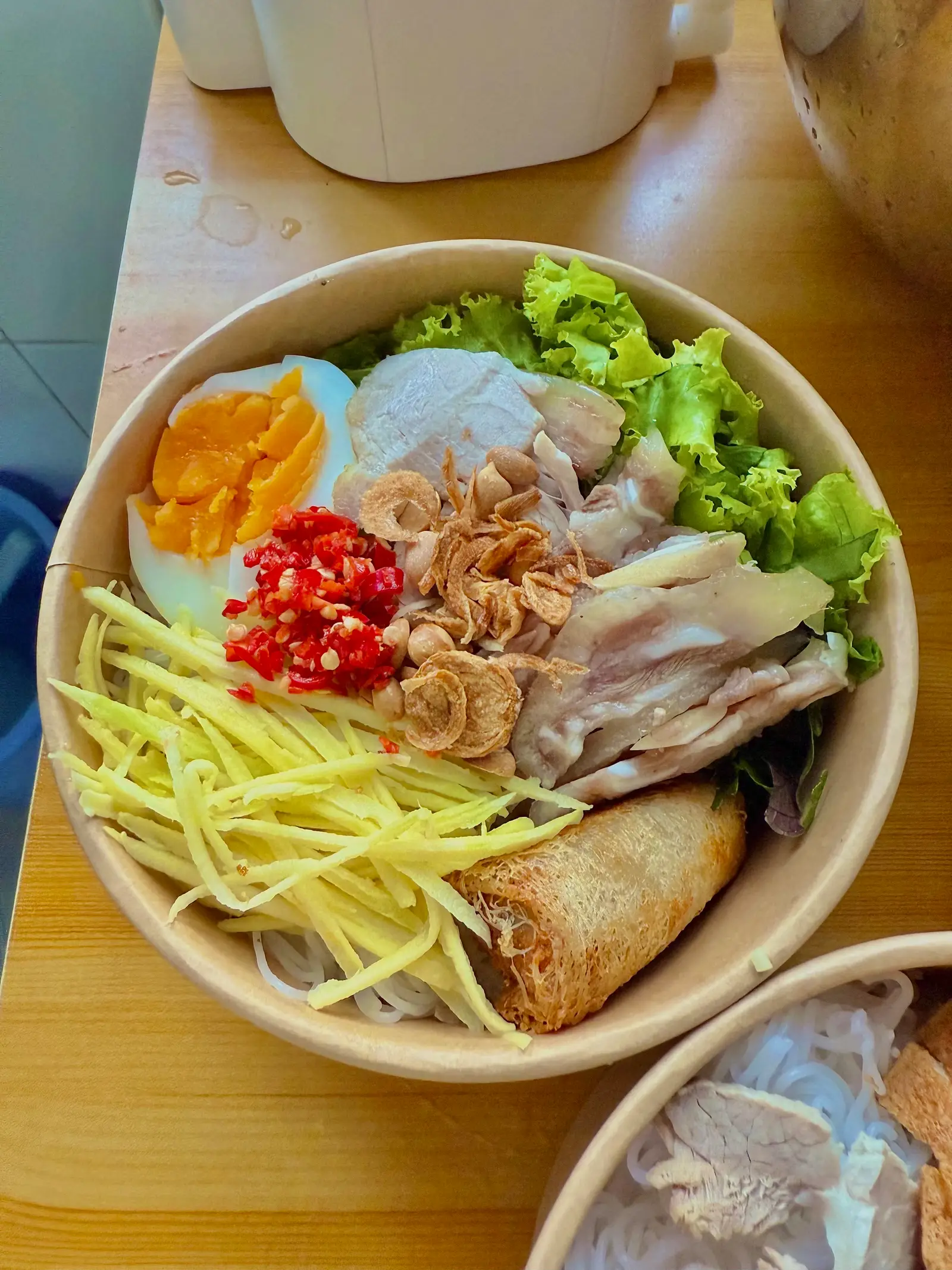 Hình ảnh Bún mắm mực tai heo