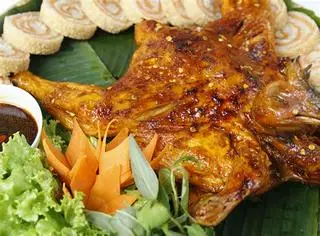 Hình ảnh Gà Nướng Muối Ớt