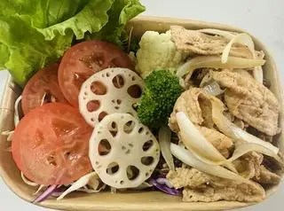 Hình ảnh Cơm gạo lứt thăn heo xào hành tây