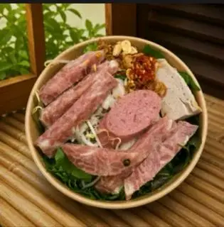 Hình ảnh BÚN MẮM NÊM CHẢ TAI NEM BÌ