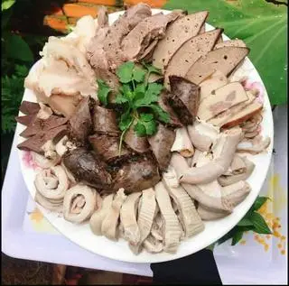 Hình ảnh Lòng thập cẩm hấp hành