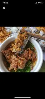 Hình ảnh bánh cuốn chả nướng