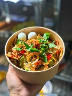 Hình ảnh Bánh đa nướng trộn