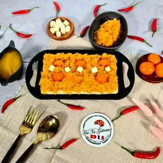 Hình ảnh Bông Lan Trứng Muối Gà Cay
