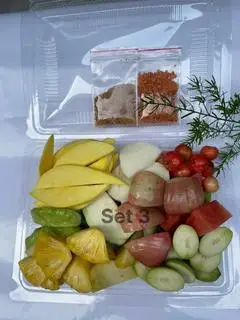 Hình ảnh Trái cây gọt sẵn phần 3/5 người 