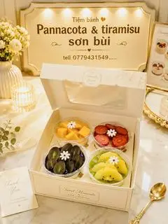 Hình ảnh pana cota họp tròn mix trái cây 