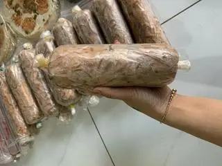 Hình ảnh Chả da Huế