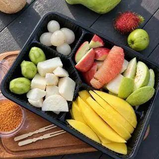 Hình ảnh Combo 7 Loại Trái Cây Cắt Sẵn 800Gr Khao Bạn Bè [Bán Chạy]