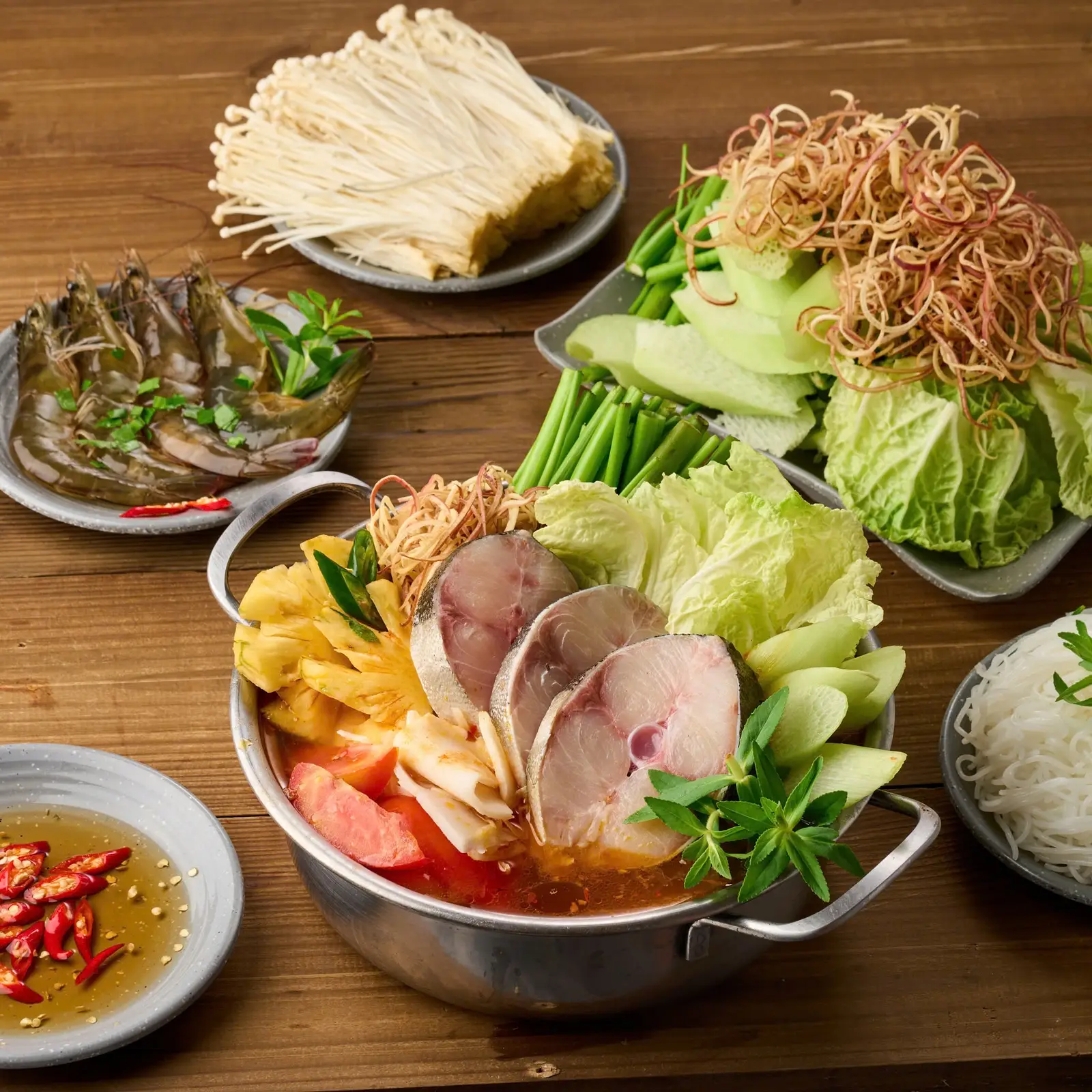 Hình ảnh Combo Lẩu Cá Bớp + Tôm + Bò Mỹ + Nấm Kim Châm