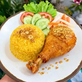 Hình ảnh CƠM GÀ ĐÙI VỪA sốt Mắm tỏi ăn siêu dính