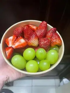 Hình ảnh Dâu mix Nho nam phi