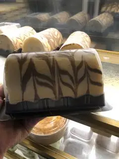 Hình ảnh bánh bông Lan cuộn 