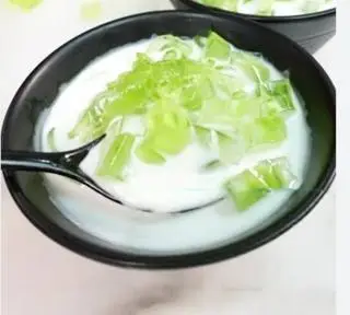 Hình ảnh Chè dừa dầm vị lá dứa