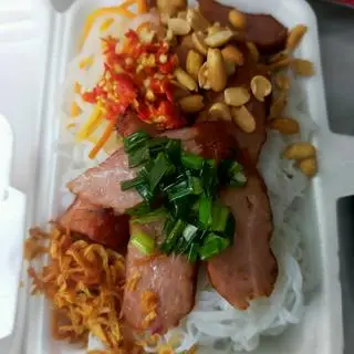Hình ảnh Bánh Hỏi Nem Nướng 