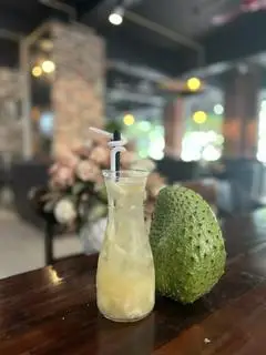 Hình ảnh Trà mãng cầu (đá)