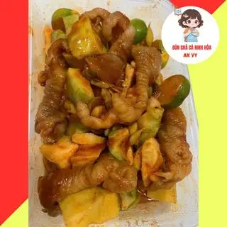 Hình ảnh Chân Gà Sốt Thái An Vy