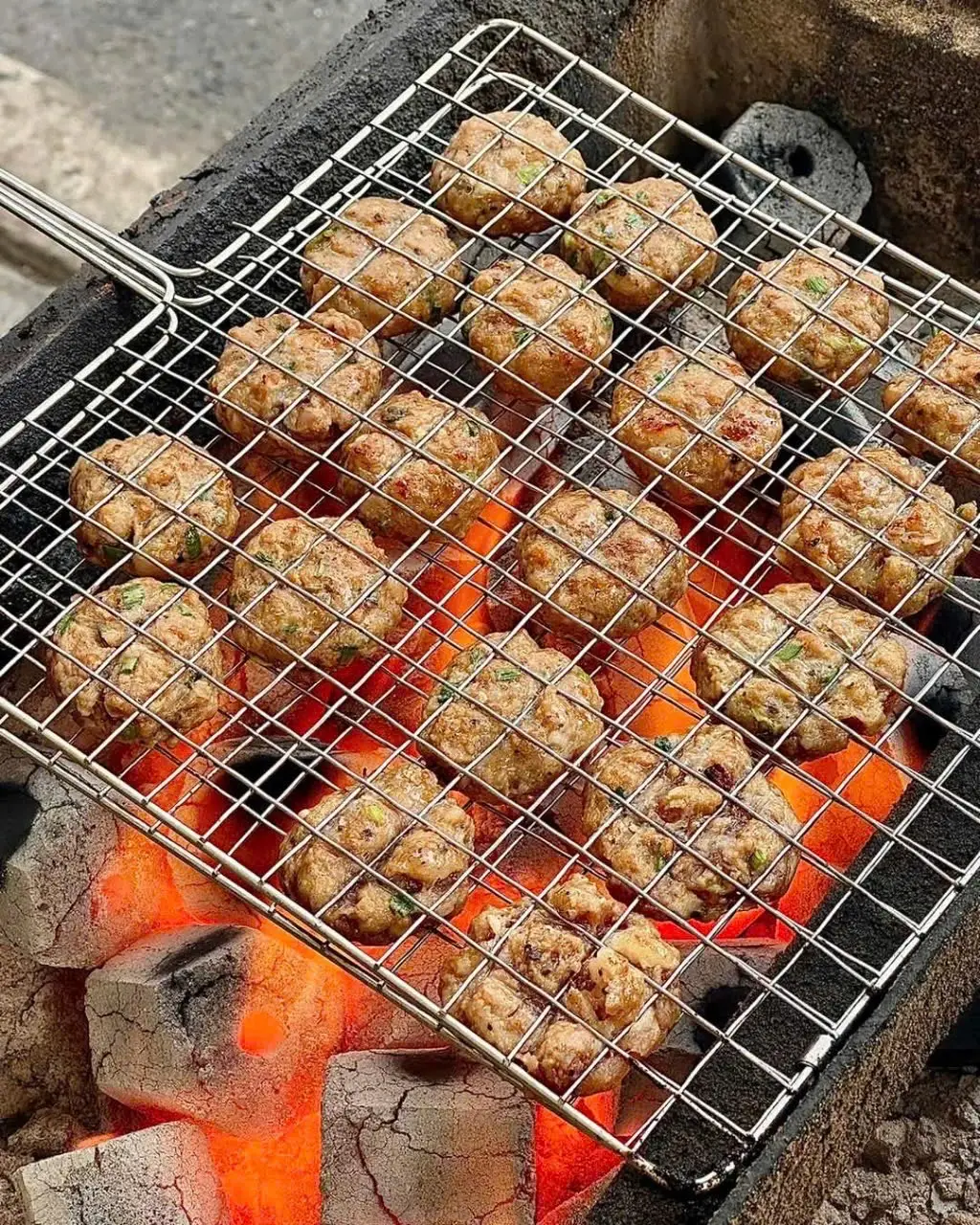 Hình ảnh Chả viên nướng - 200ge