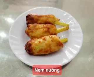 Hình ảnh Nem nướng cuộn sả