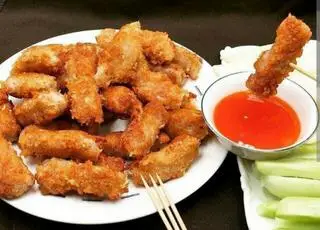 Hình ảnh Nem Chua Rán