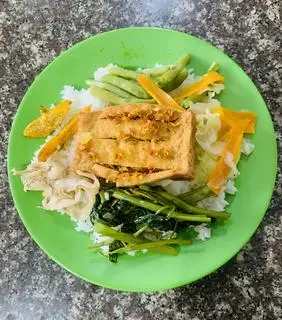 Hình ảnh cơm đậu hũ chiên xã 