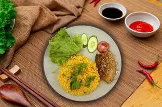 Hình ảnh Cơm Ba Rọi Mắm Tỏi