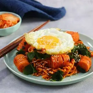 Hình ảnh Mì trộn Indomie siêu đặc biệt
