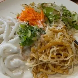 Hình ảnh BÁNH TẰM BÌ NƯỚC CỐT DỪA CHAY