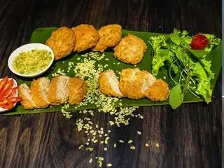 Hình ảnh Chả Cốm Mễ Trì Đặc Biệt